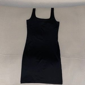 Forever 21 | Sleeveless Black Dress